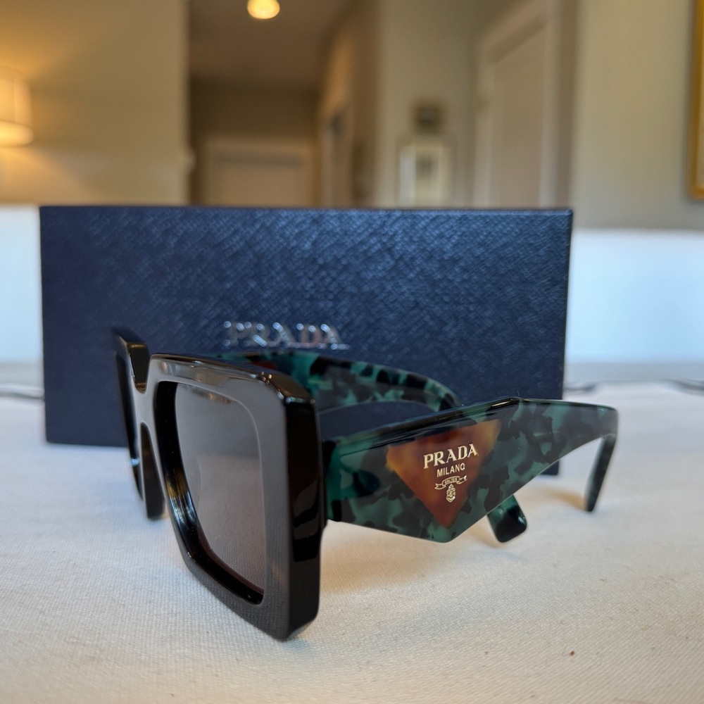Prada Sunglasses - SPR 23Y Tortoise